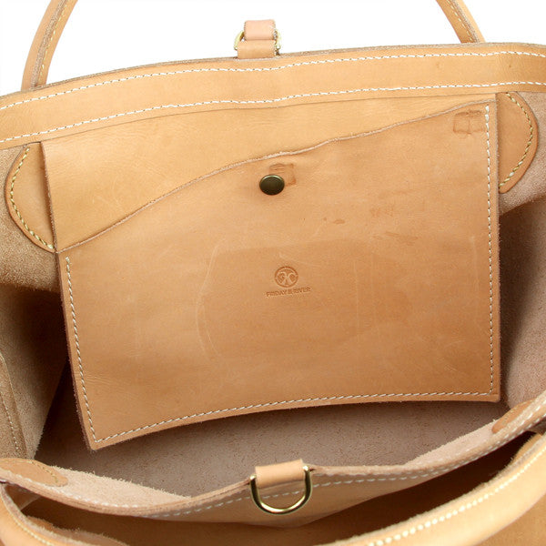 inside leather pocket of veg tan leather bag