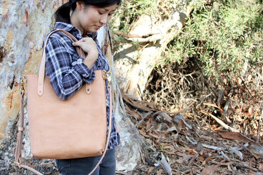 The Classic Leather Crossbody Tote